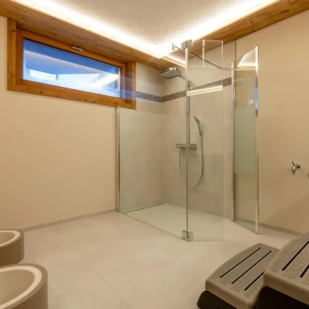 Haus Alpenrose Appartement-fewo Alpenrose 4-bettwohnung 1- Og Ost By Interhome Saas-Almagell