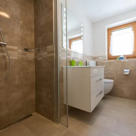 Haus Alpenrose Appartement-fewo Alpenrose 4-bettwohnung 1- Og Ost By Interhome